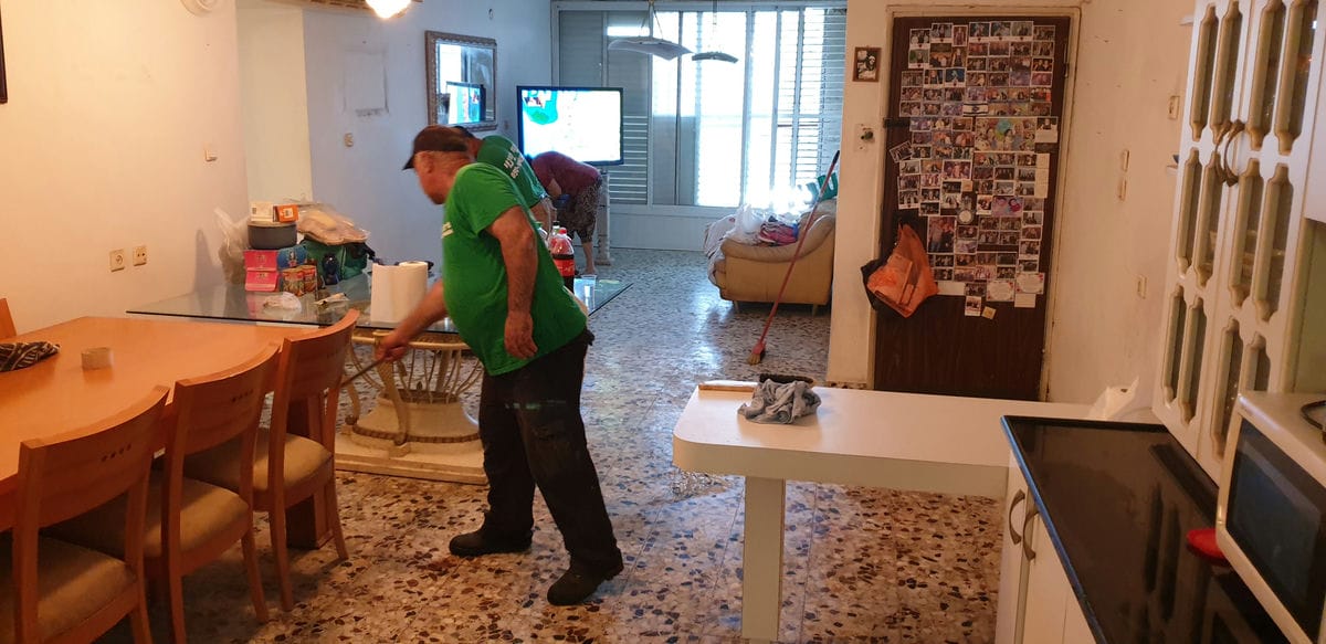 פינוי בית של אגרן כפייתי ללא מתח - עשה זאת בעצמך